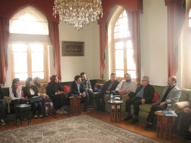 https://sbe.fsm.edu.tr/resimler/upload/Gul-Yetistiren-Adam-Hakkinda-Bilinmeyenler-Semineri-Yapildi-2030613.jpg